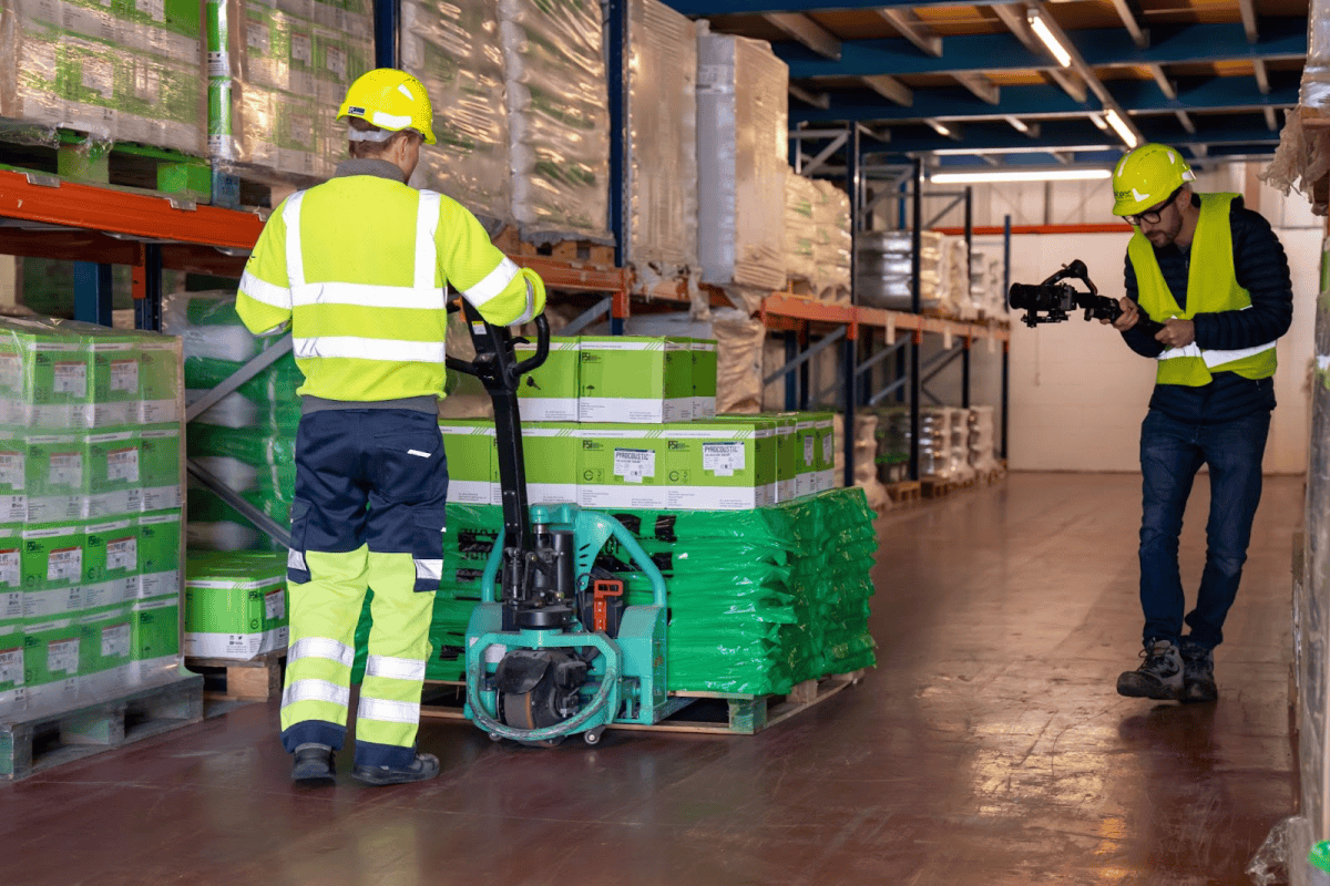 How to Use Training Films to Improve Employee Retention