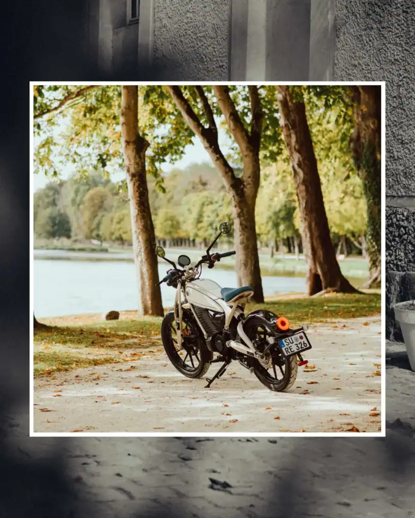 Flying Flea by Royal Enfield in Paris